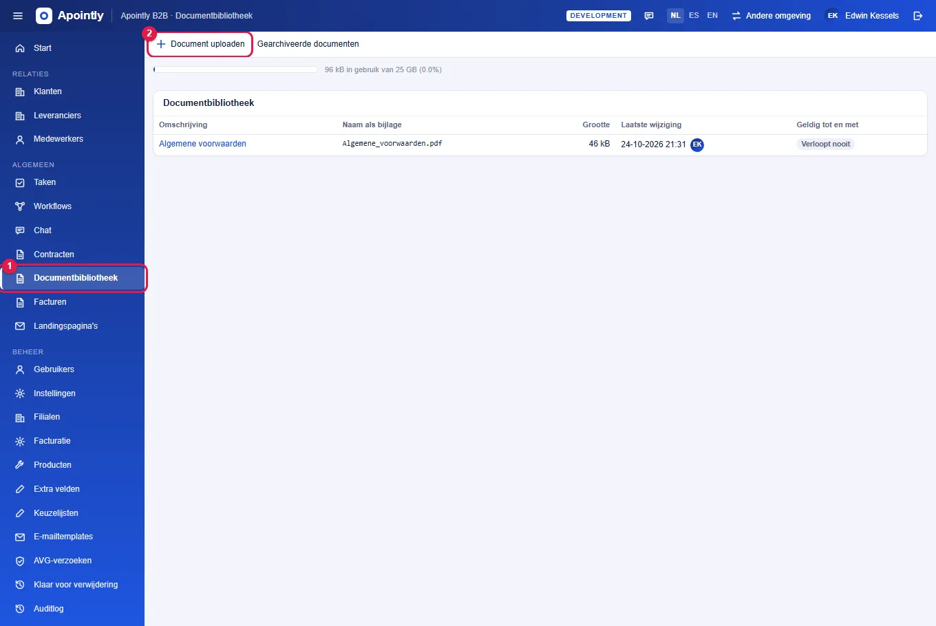 Stap 1 en 2: kies Documentbibliotheek en klik op Document uploaden.